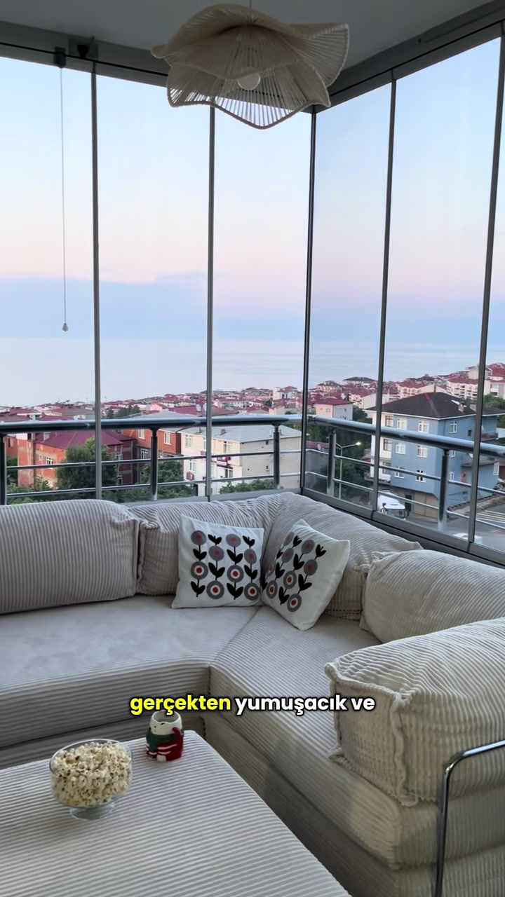 @Tuğ&ccedil;e