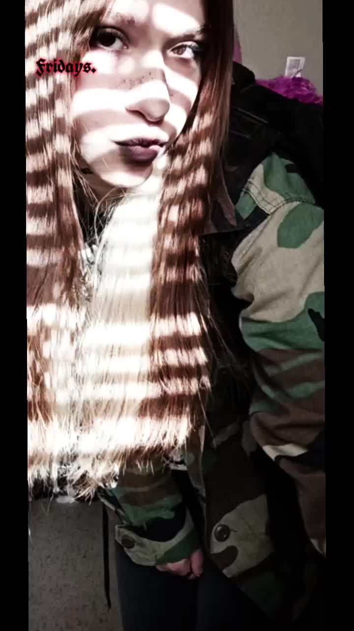 @(눈‸눈)