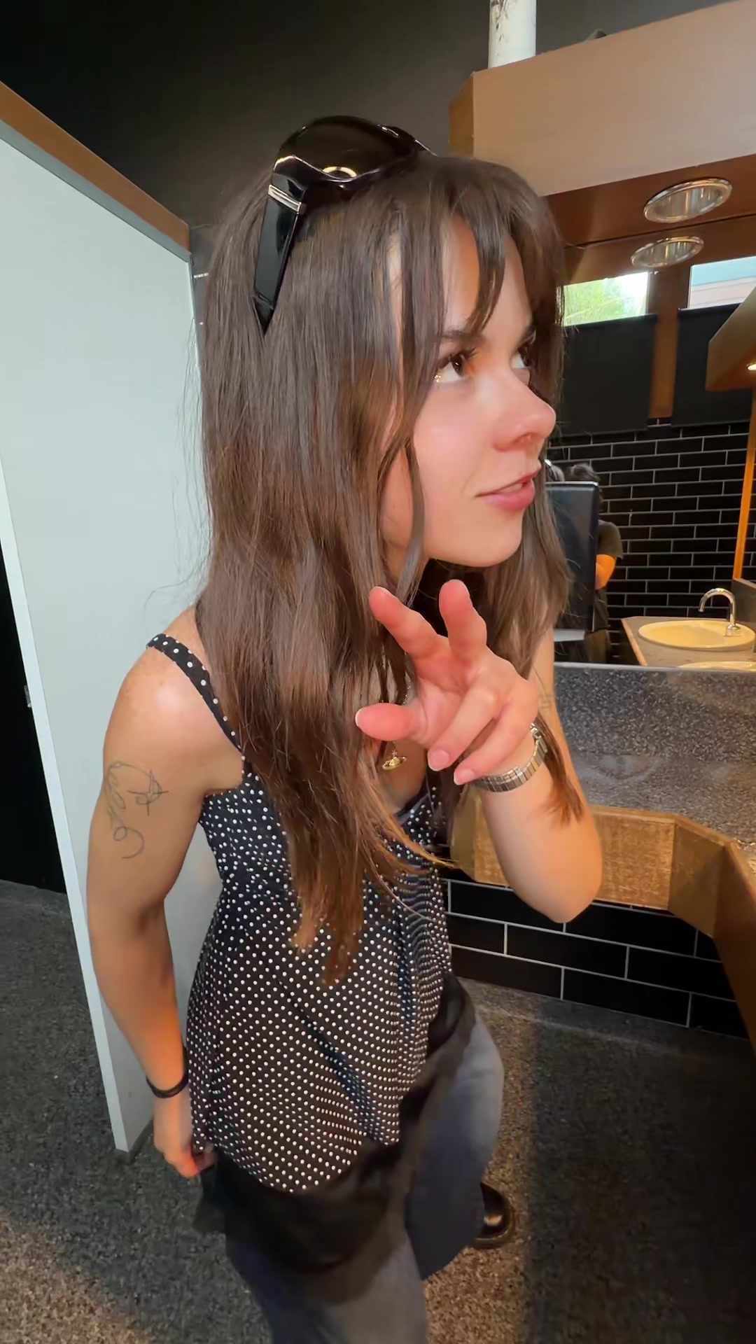 @b3llaurr