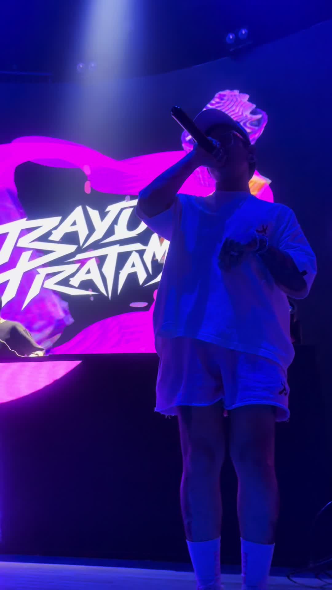 @Dexaa