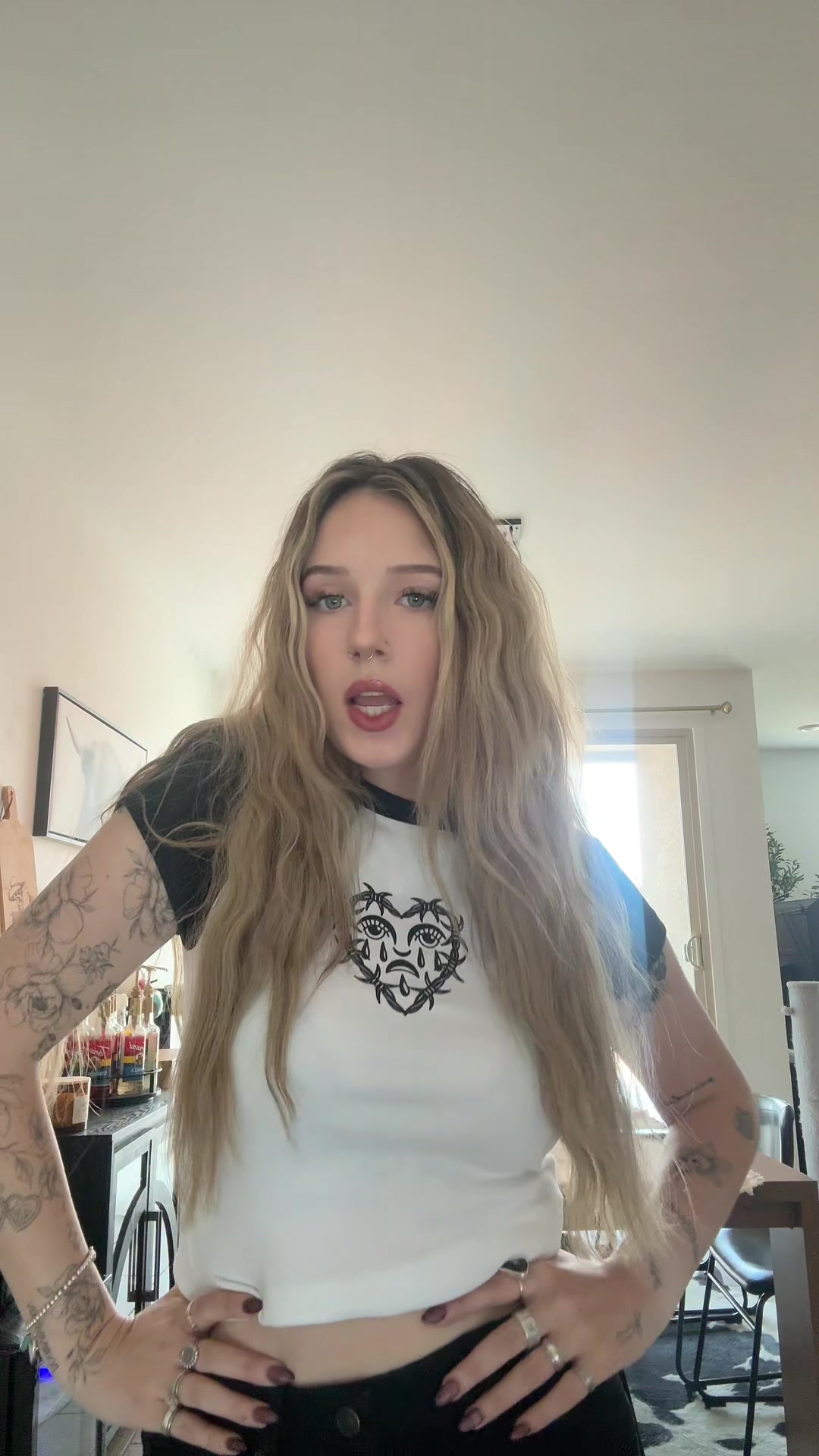 @alyssa 🖤🤘🏻
