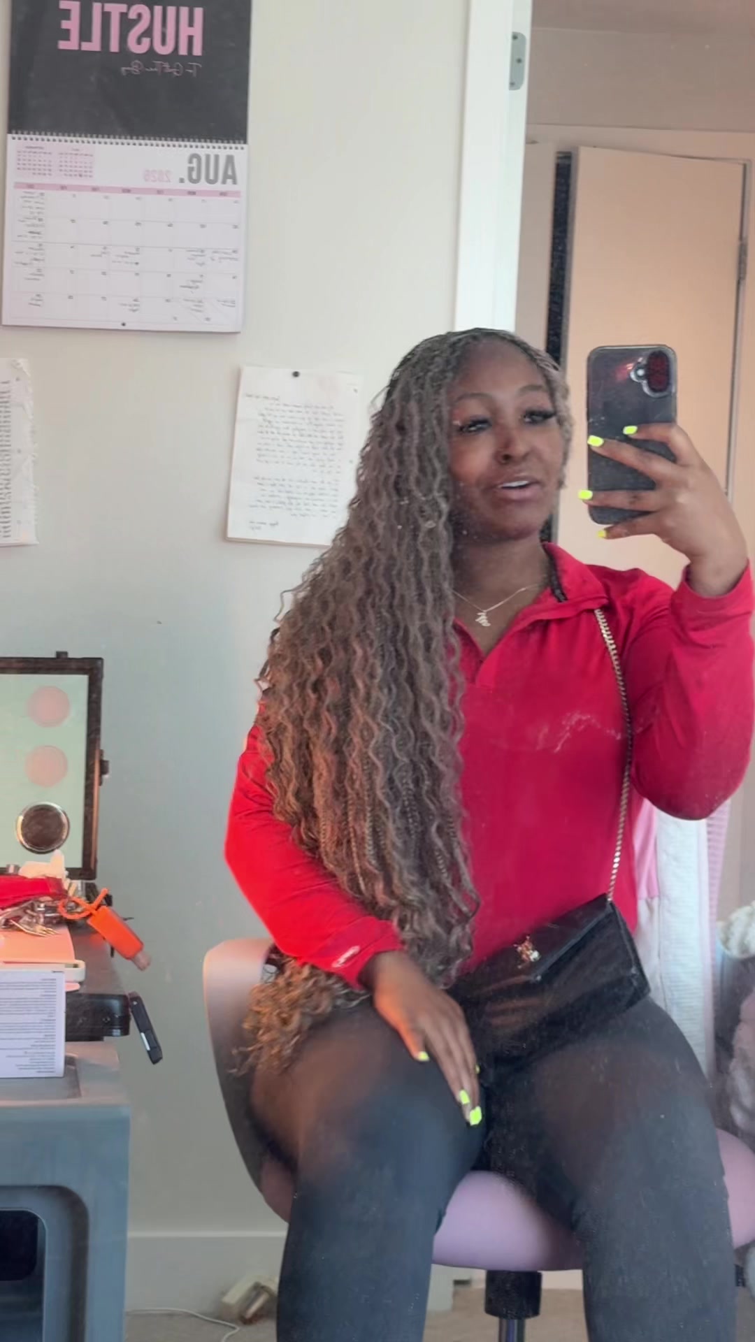 @Sexxybrownskingirl