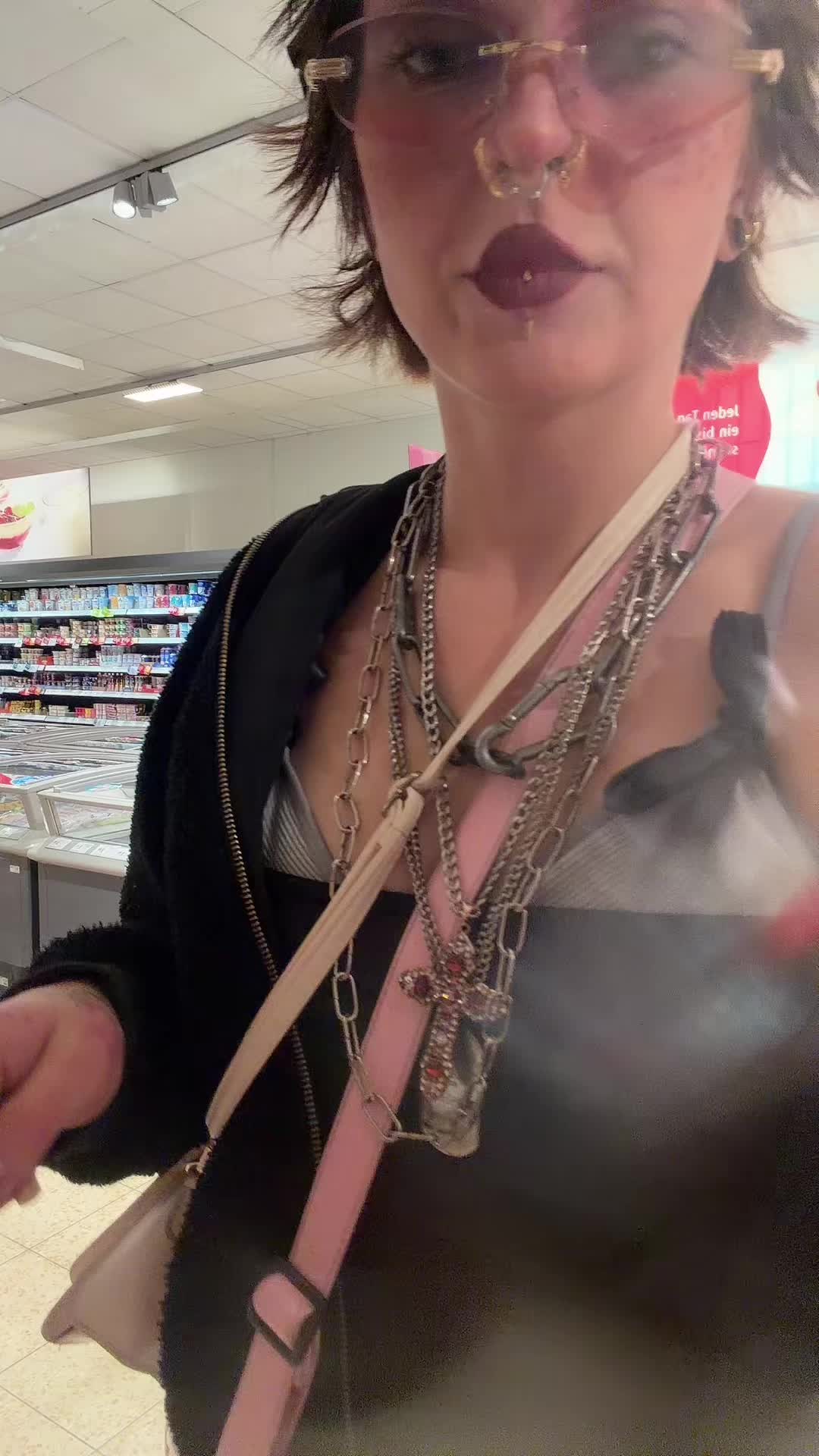 @Jo