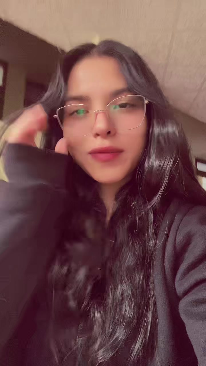 @Sol 🦋
