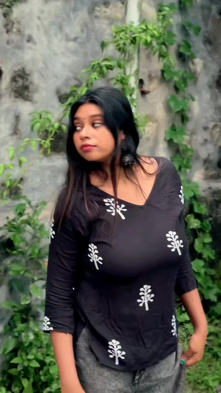 @kutty kaviya