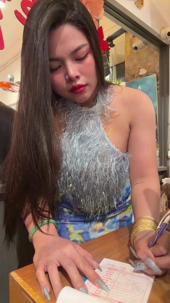 @HỚT T&Oacute;C NAM THẢO NGUY&Ecirc;N Q4