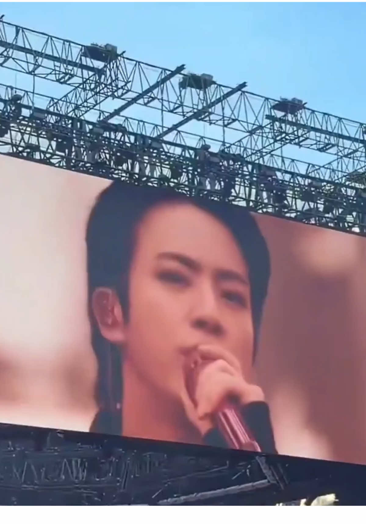 @Kim Seokjin Peaches