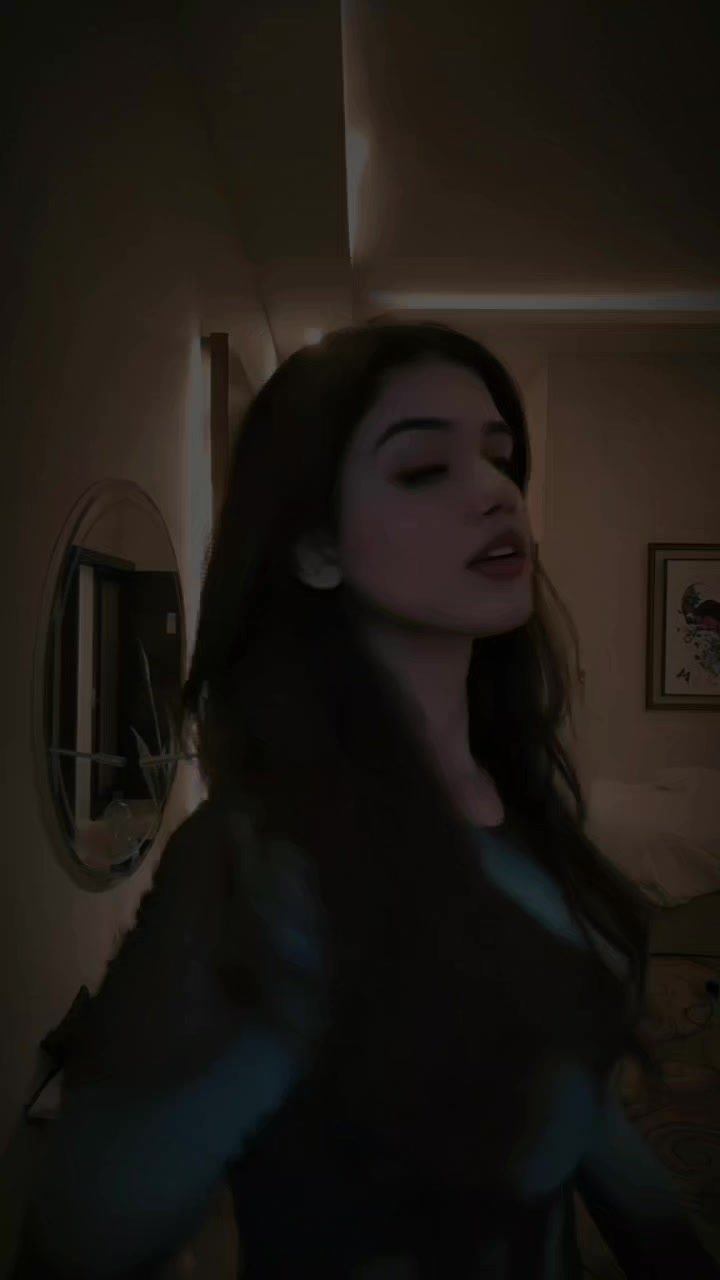 @Alina Amir Live&edits