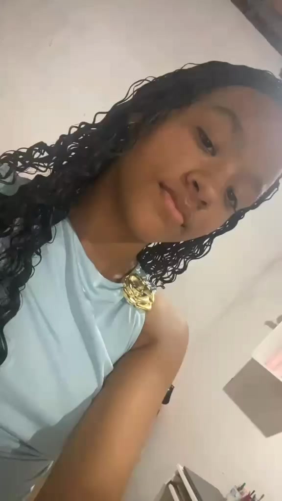 @Thayla💘