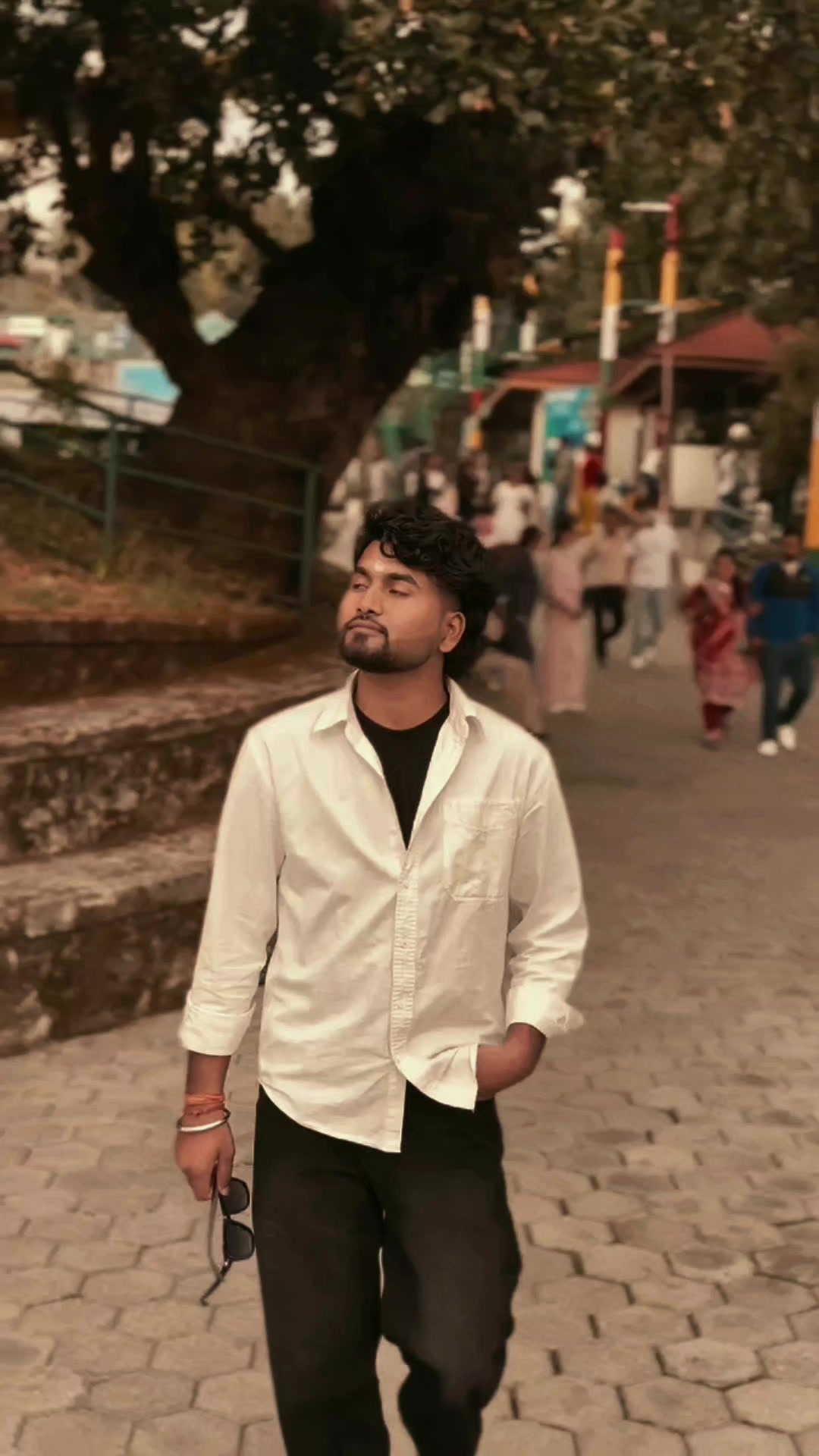 @Nikhil Yadav💫