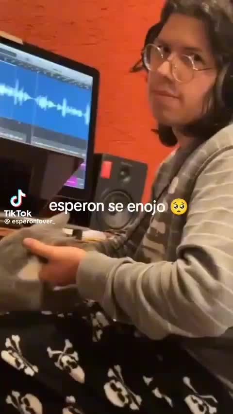 @Alex Lobaco FAN DE Esperón