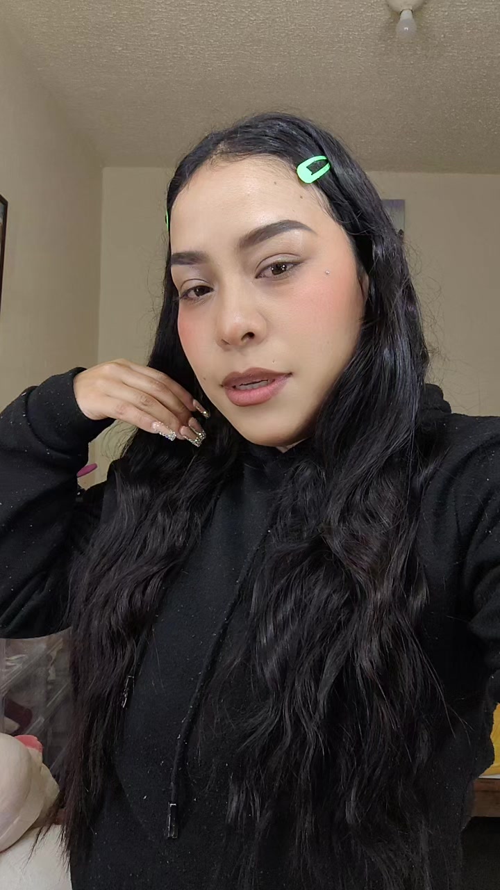 @Jey🍒🧬