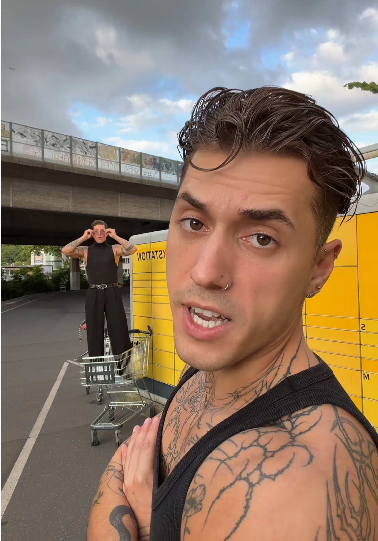 @Mike.mej