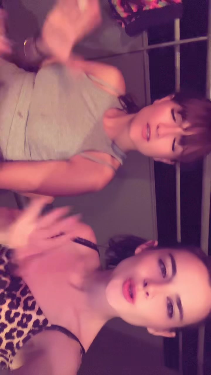 @ophelie101125