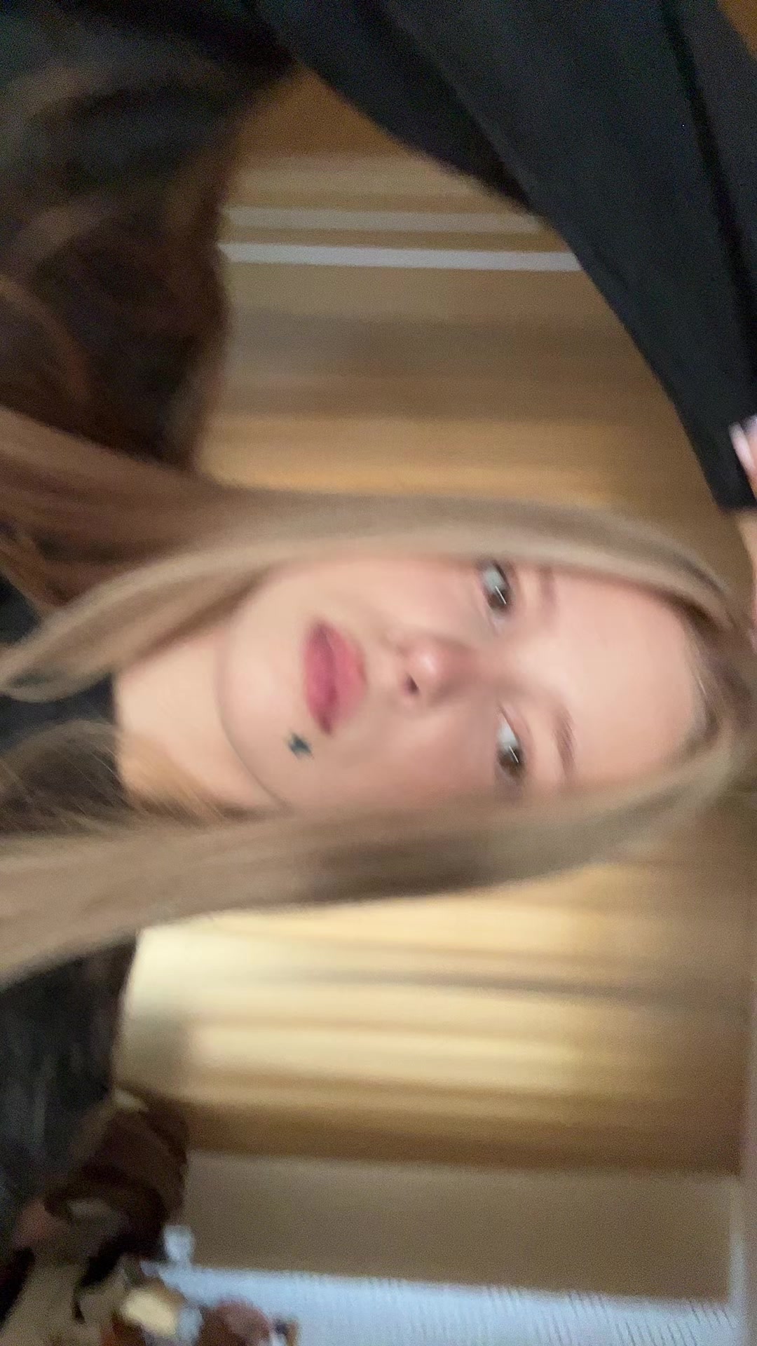 @𝐠𝐨𝐬𝐬𝐢𝐩 𝐠𝐢𝐫𝐥