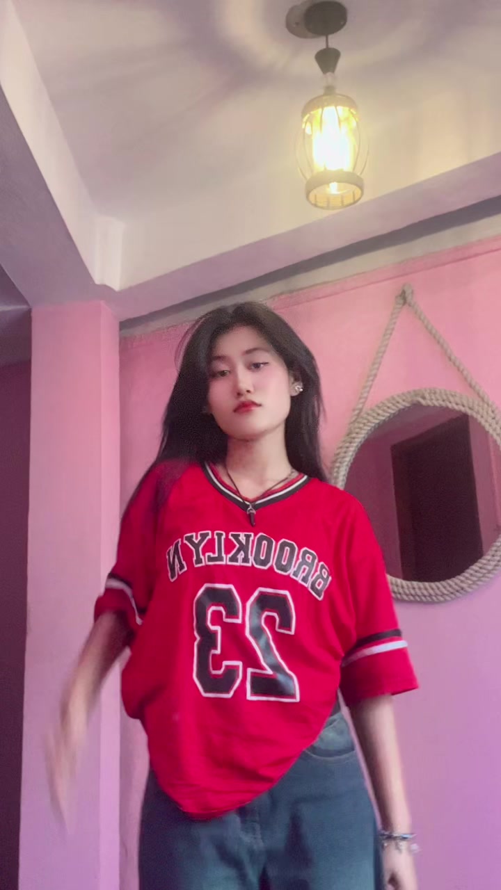 @Zaiera shahi 🌟