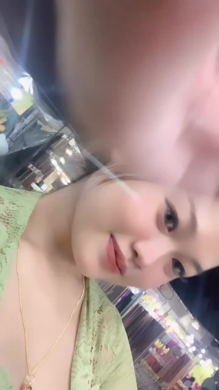 @D O R A 🧬