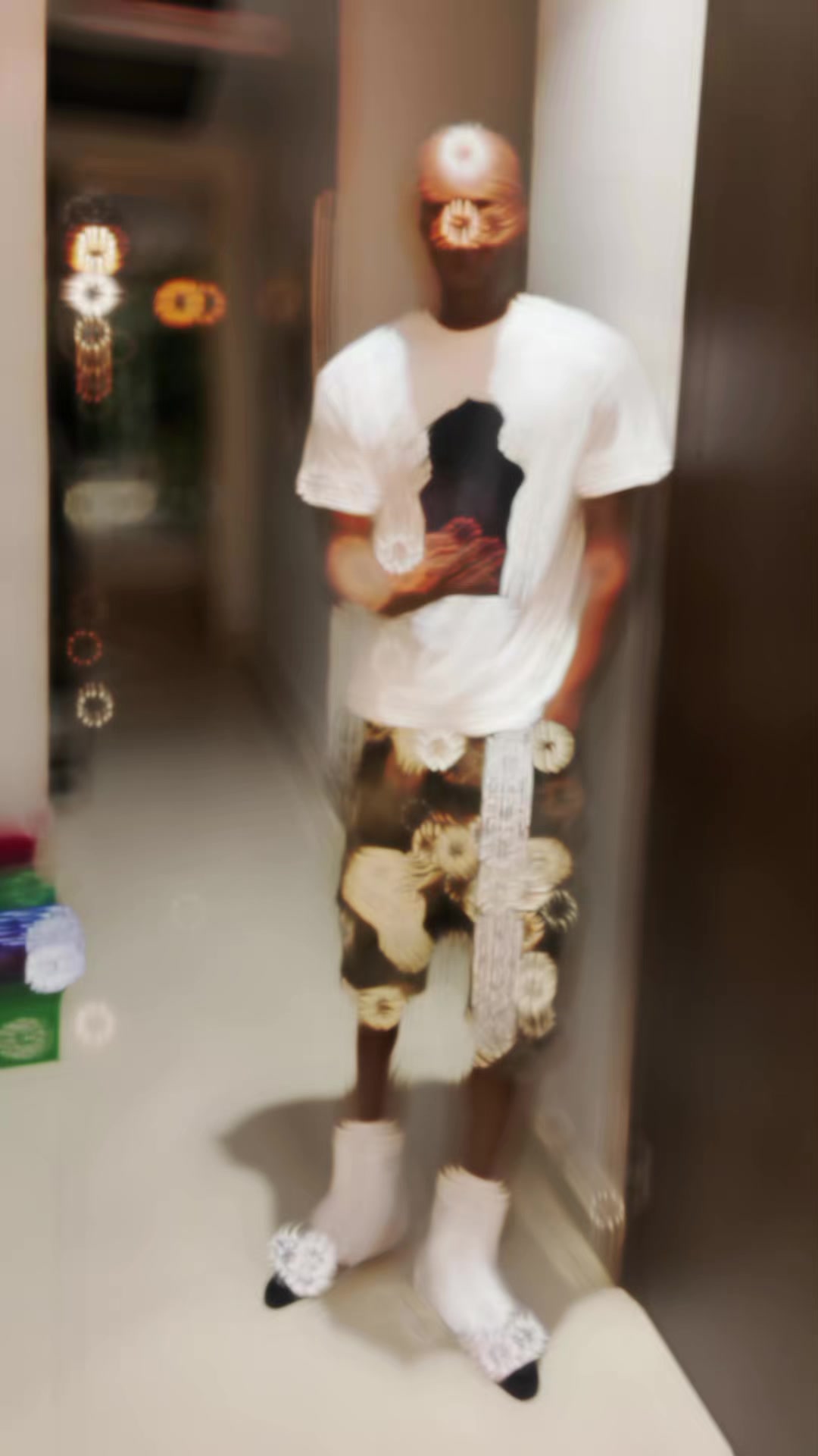 @Obazino