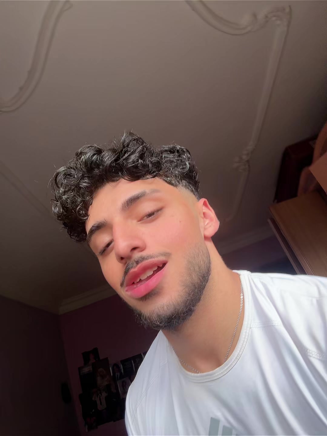@ʐ