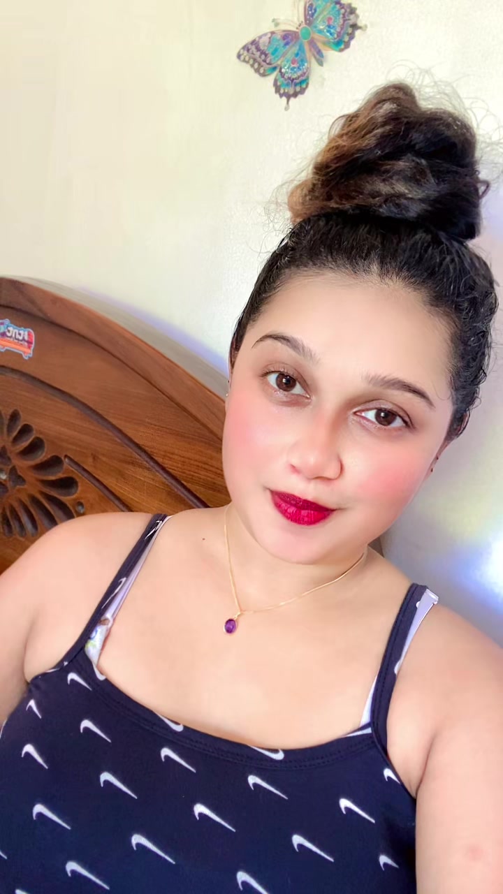 @👸Hashini bandara👸