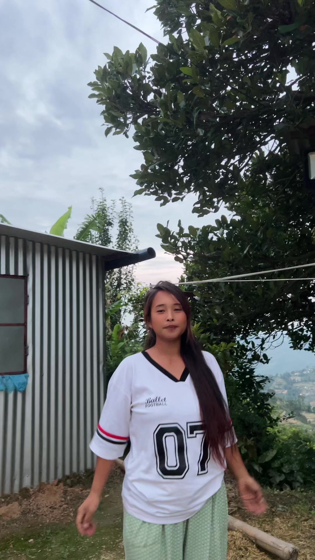 @Ishwori Ghising 🎀