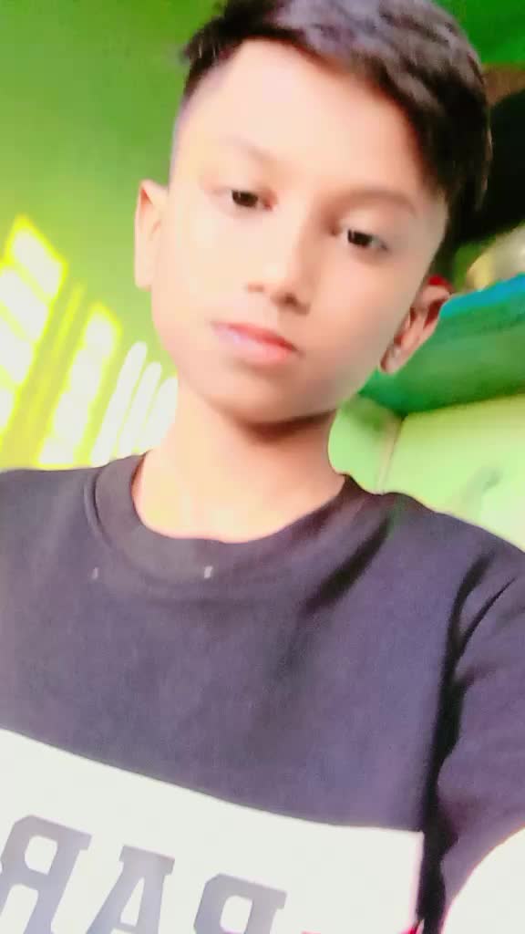 @đđM A H I N KING đđ