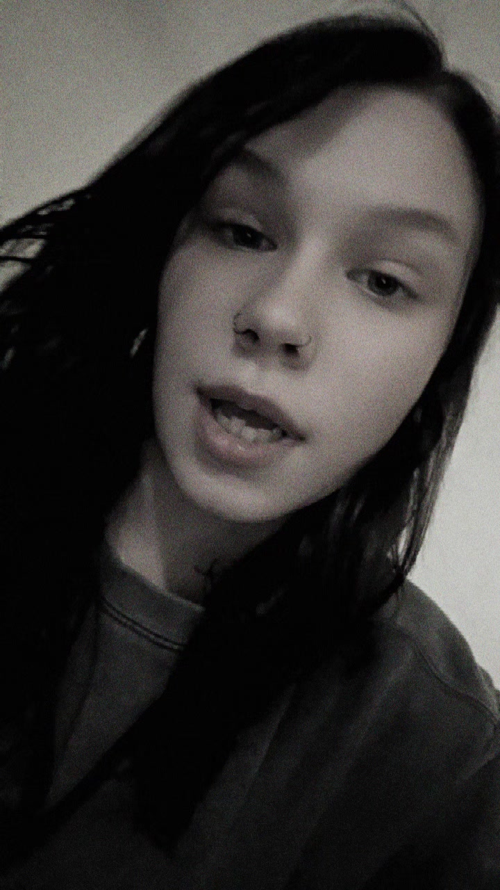 @RayneBow🖤🌈