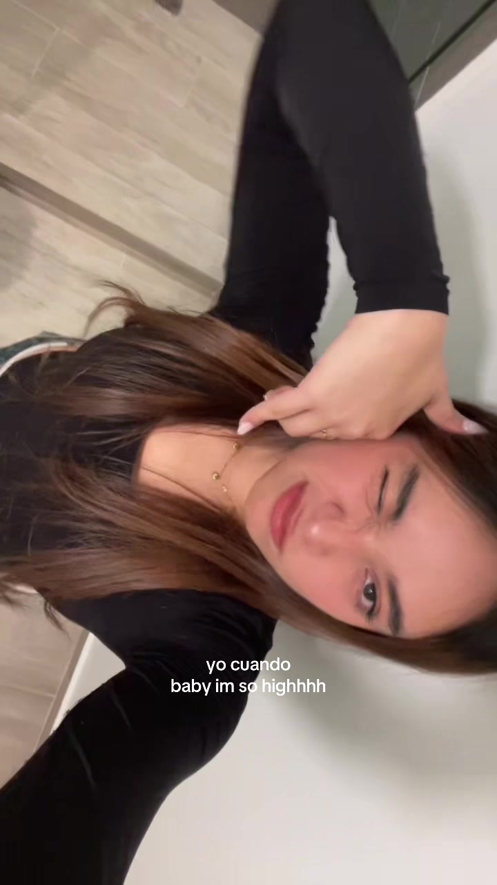 @_monicasintilde