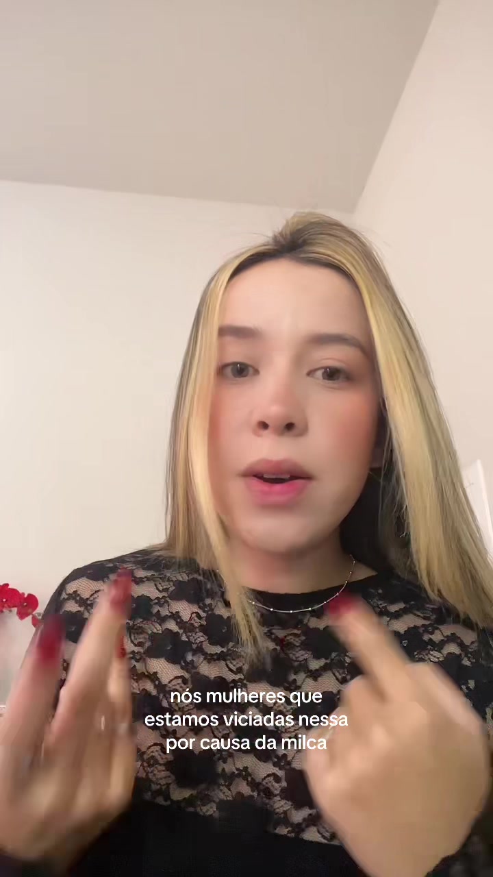 @carolinya
