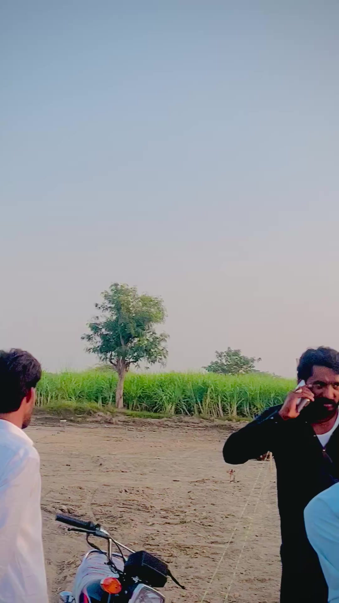 @ShAkiR BhUttA 🥰🍂