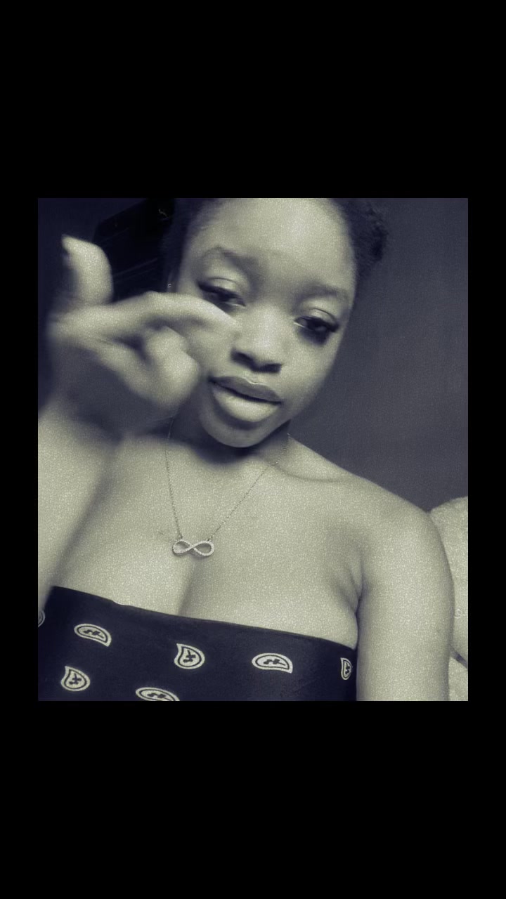 @𝓒𝓗𝓘𝓝𝓔𝓜𝓔𝓡𝓔𝓜💋