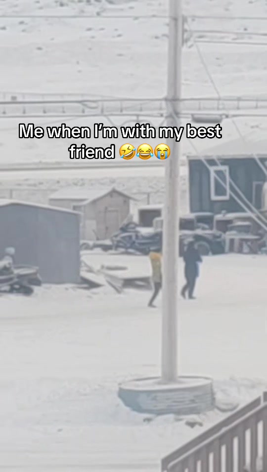 @ᐃᒦᓕᐊ