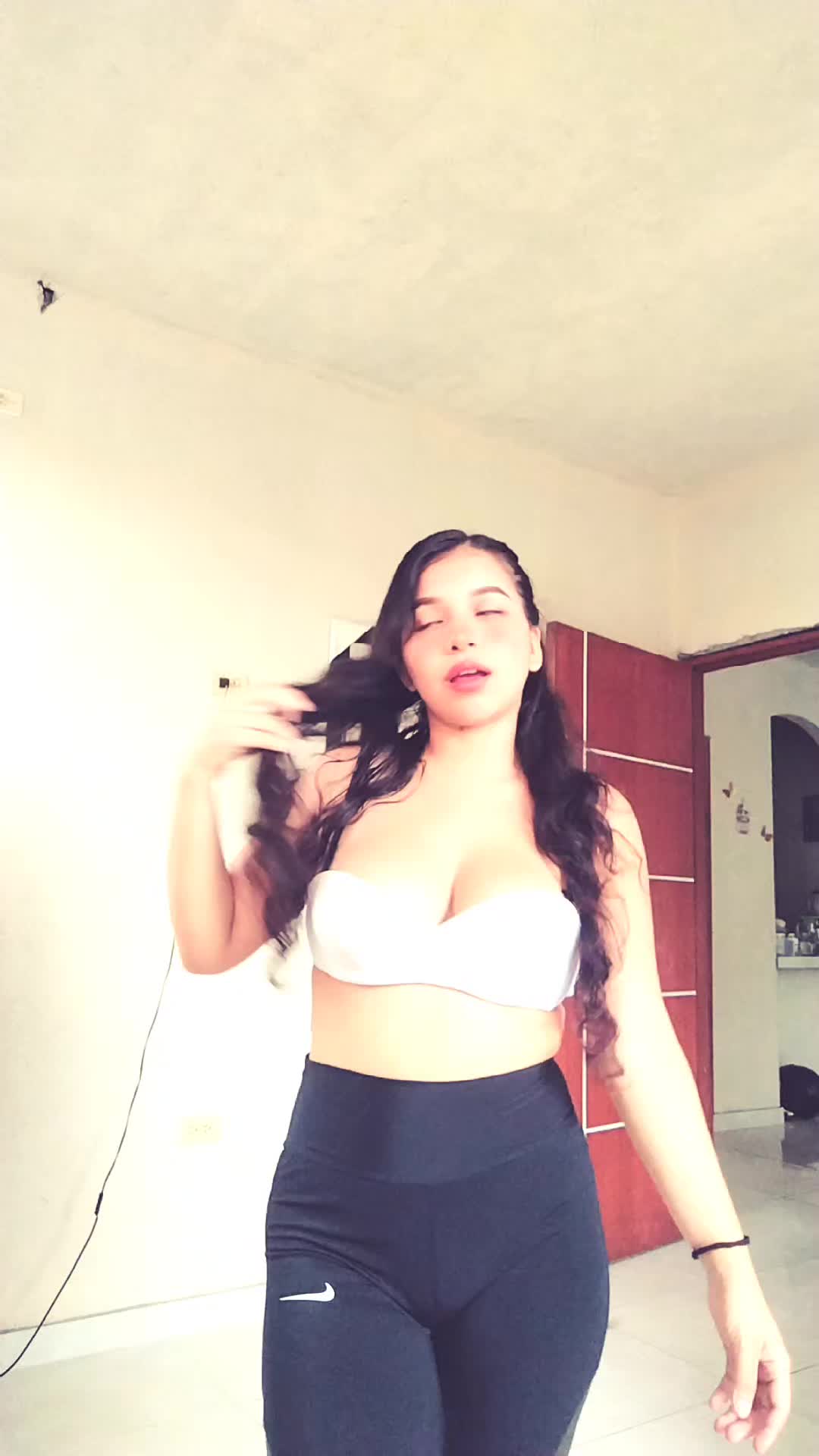 @𝒯𝒶𝓉𝒾🌻