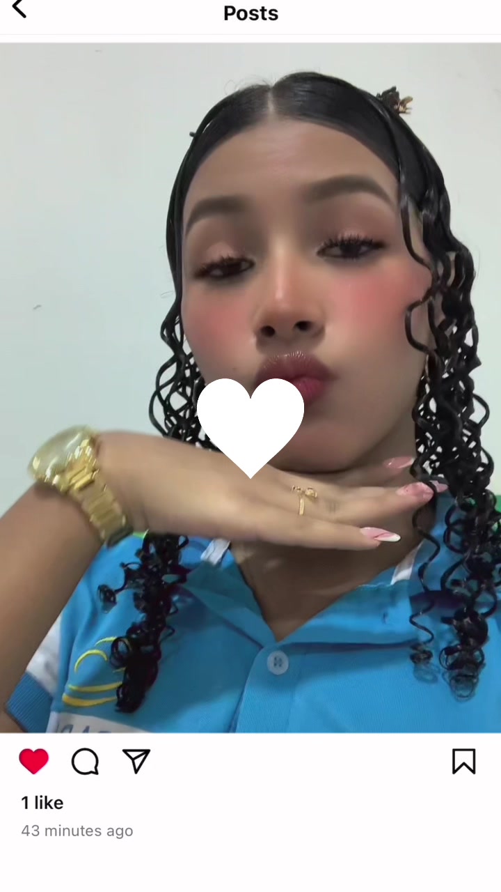 @𝓜𝓮𝔂🍒