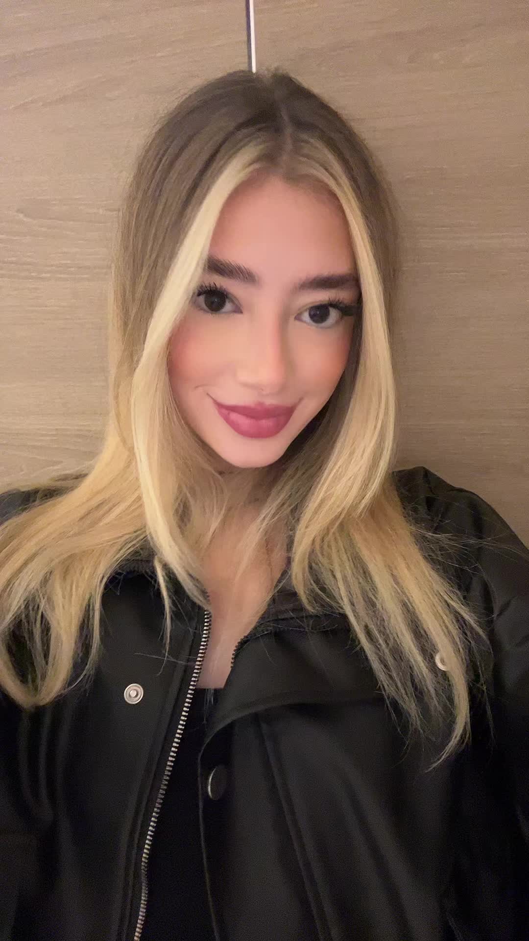 @mia