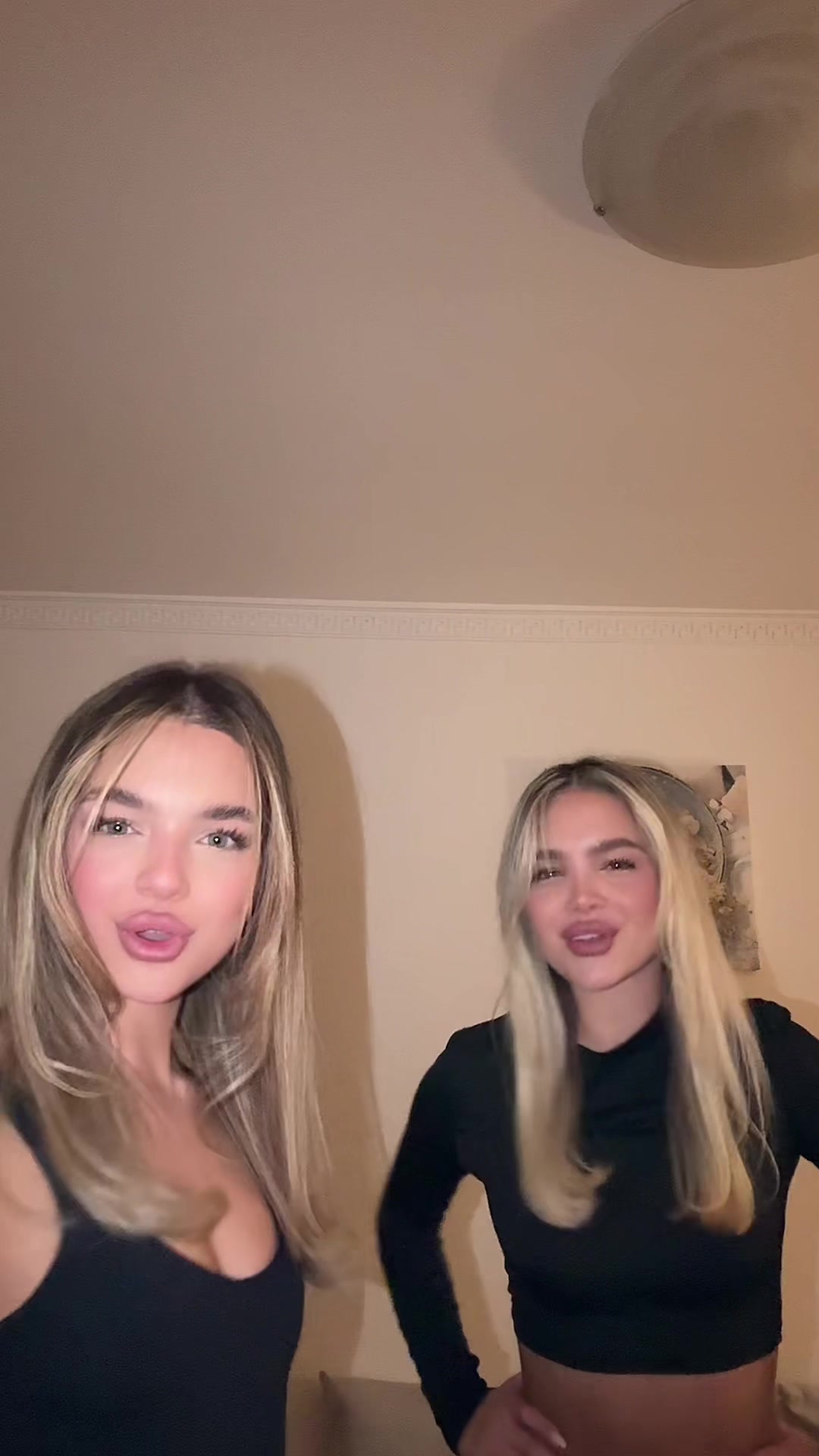 @mina & nina novičić