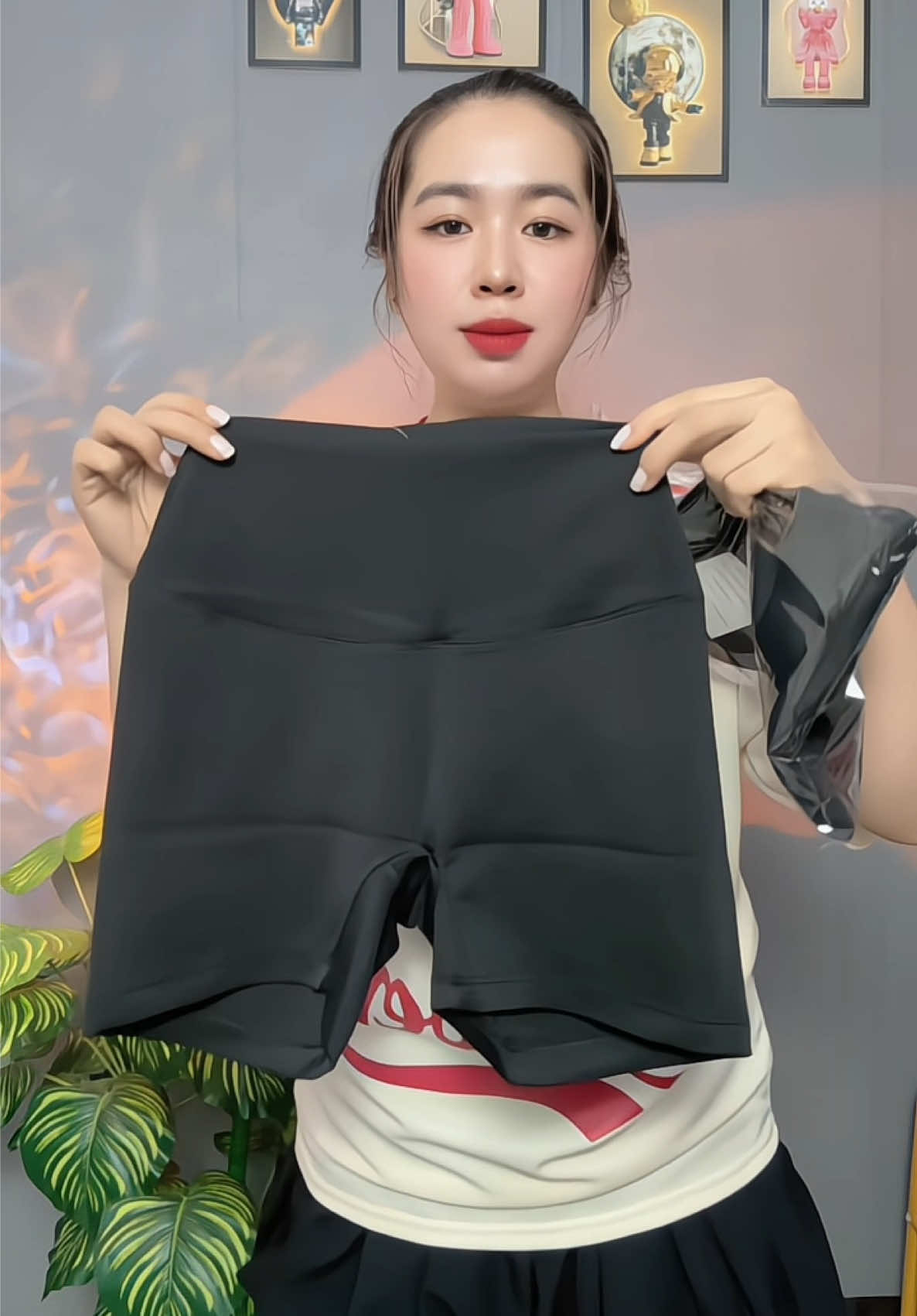 @Như &Yacute; Shop