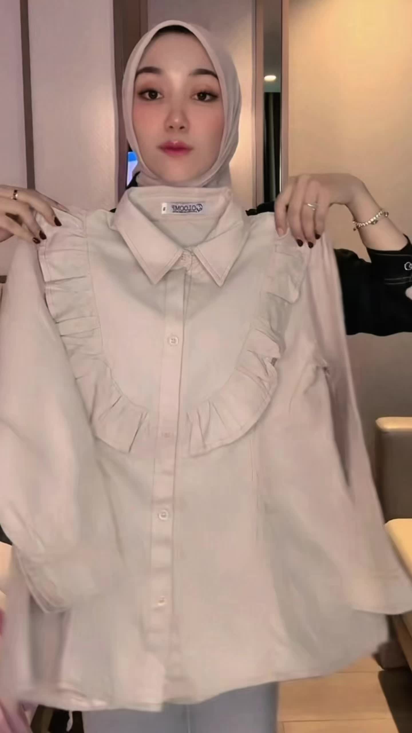 @nailakharisma4