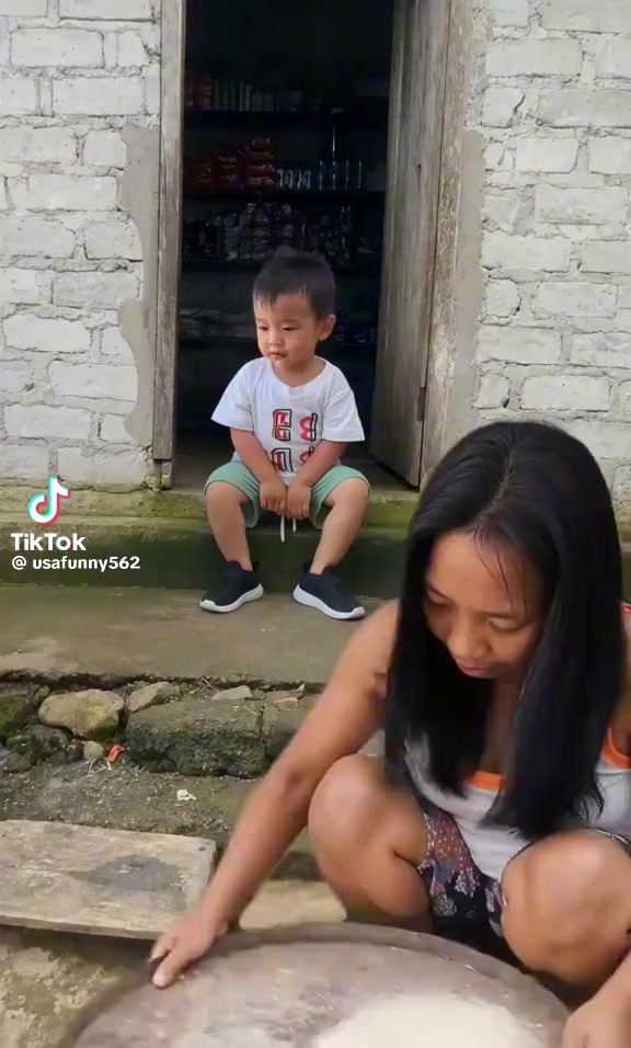 @user729737714920