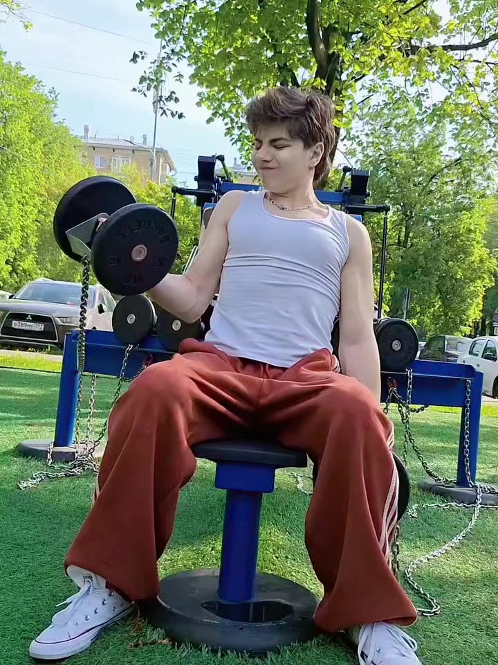 @EgoR_ScHwaRLis_1