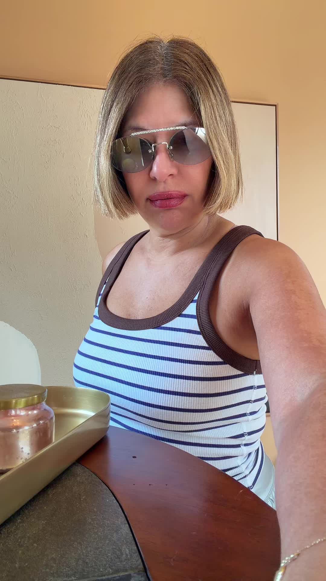 @AureaDeGuzman