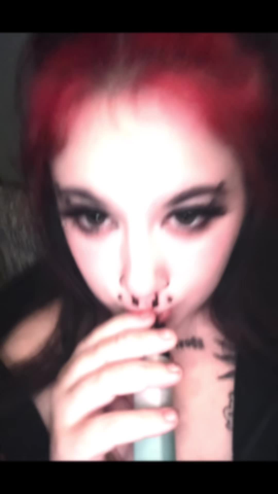 @urlocalmanicbitch