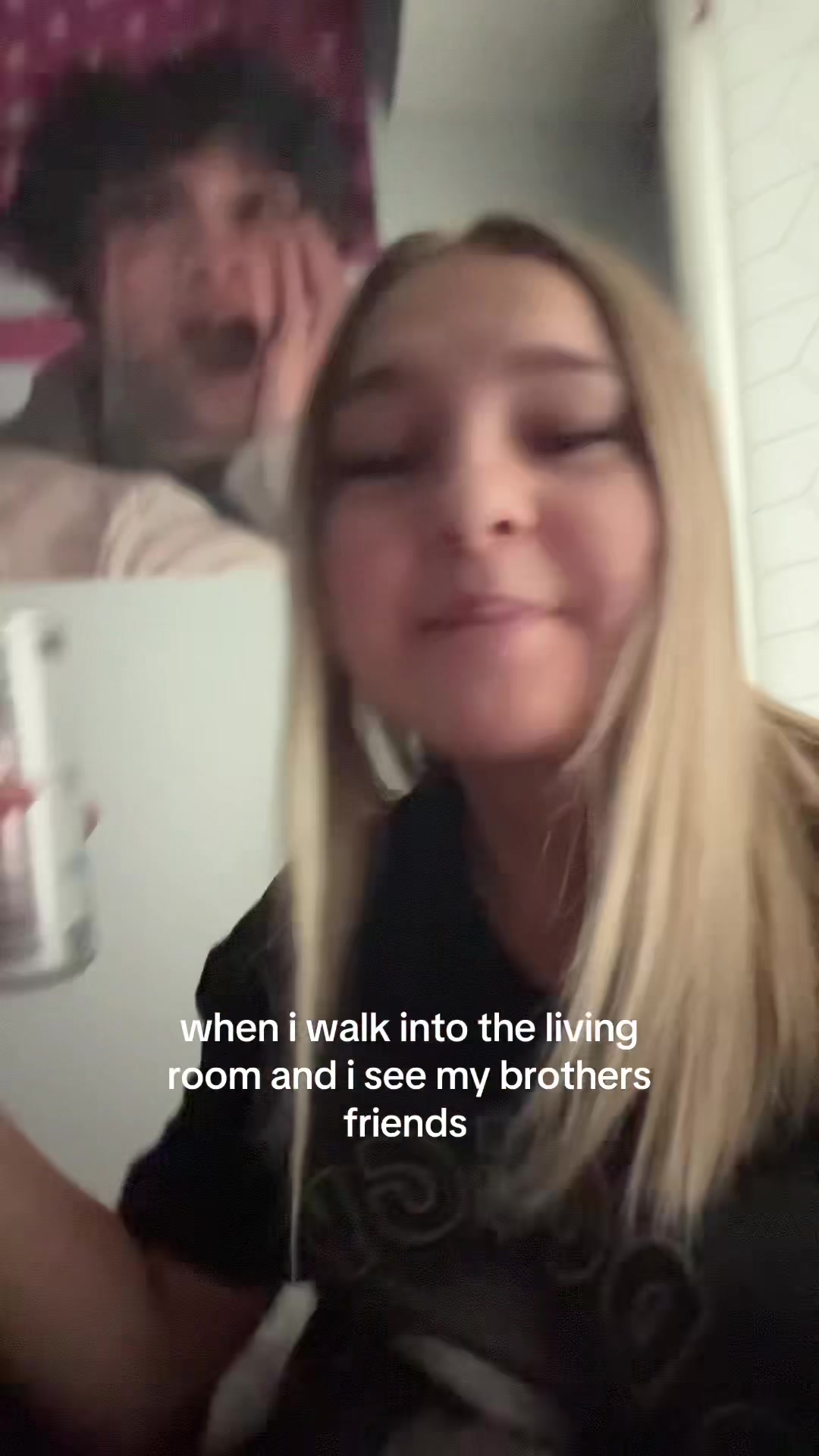 @kam🕷️