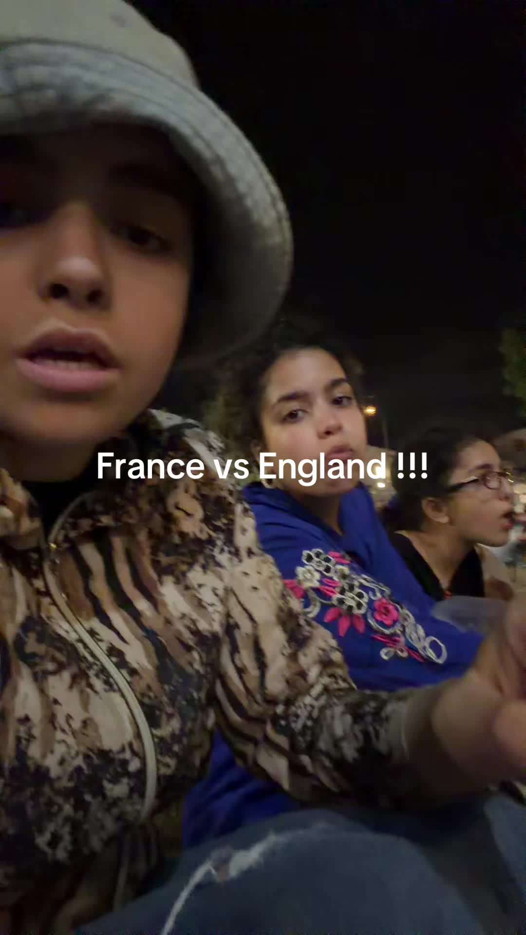 @bellahadid039