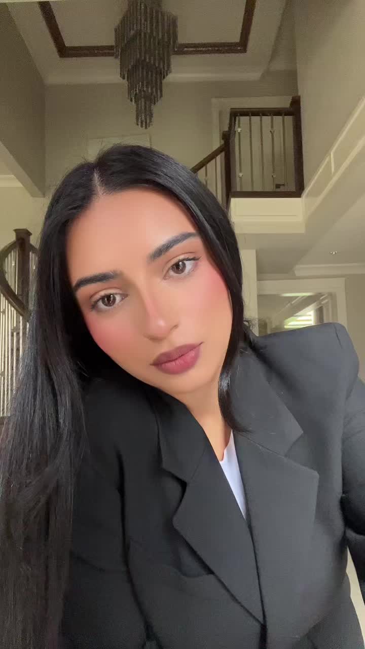 @Dee | Real Estate and Life