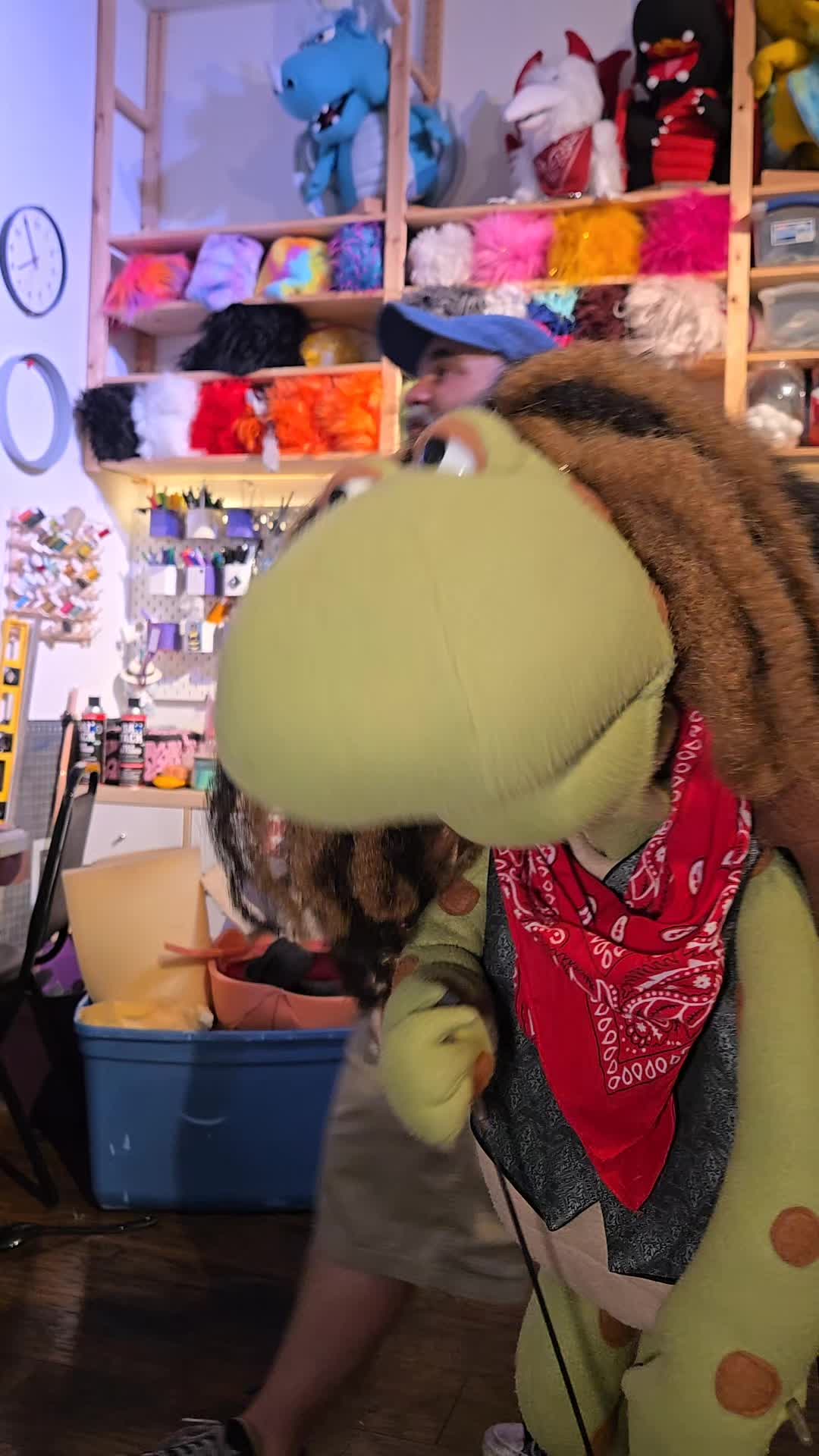 @lvpuppets