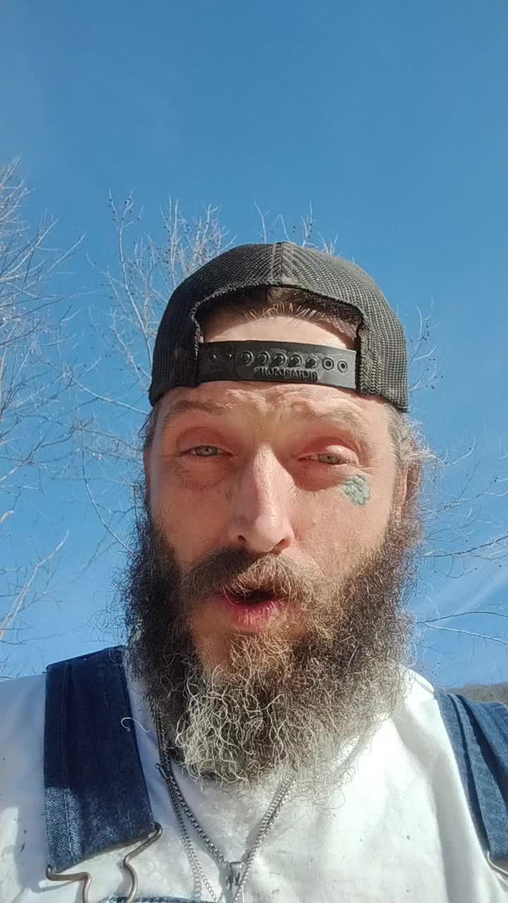 @thathollerboy