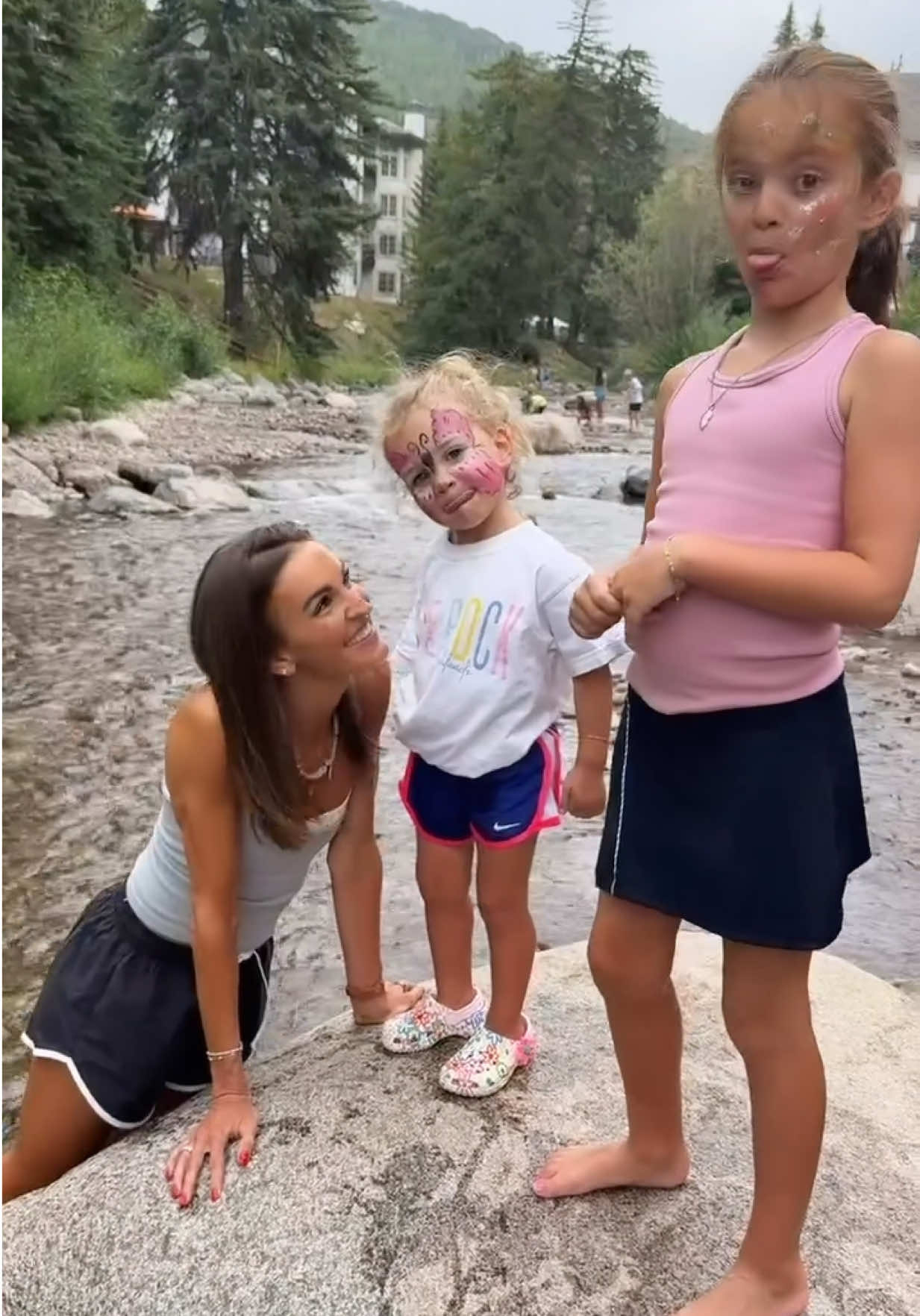 @laurenkaysims