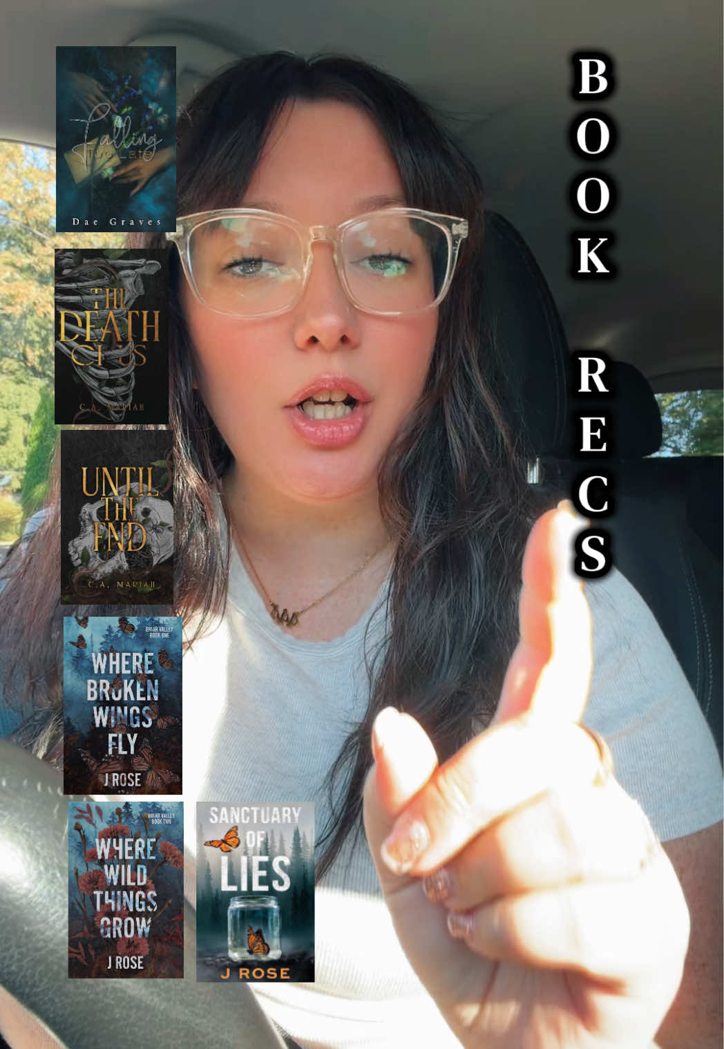 @Danielle Reads 📚☕️ 🧸