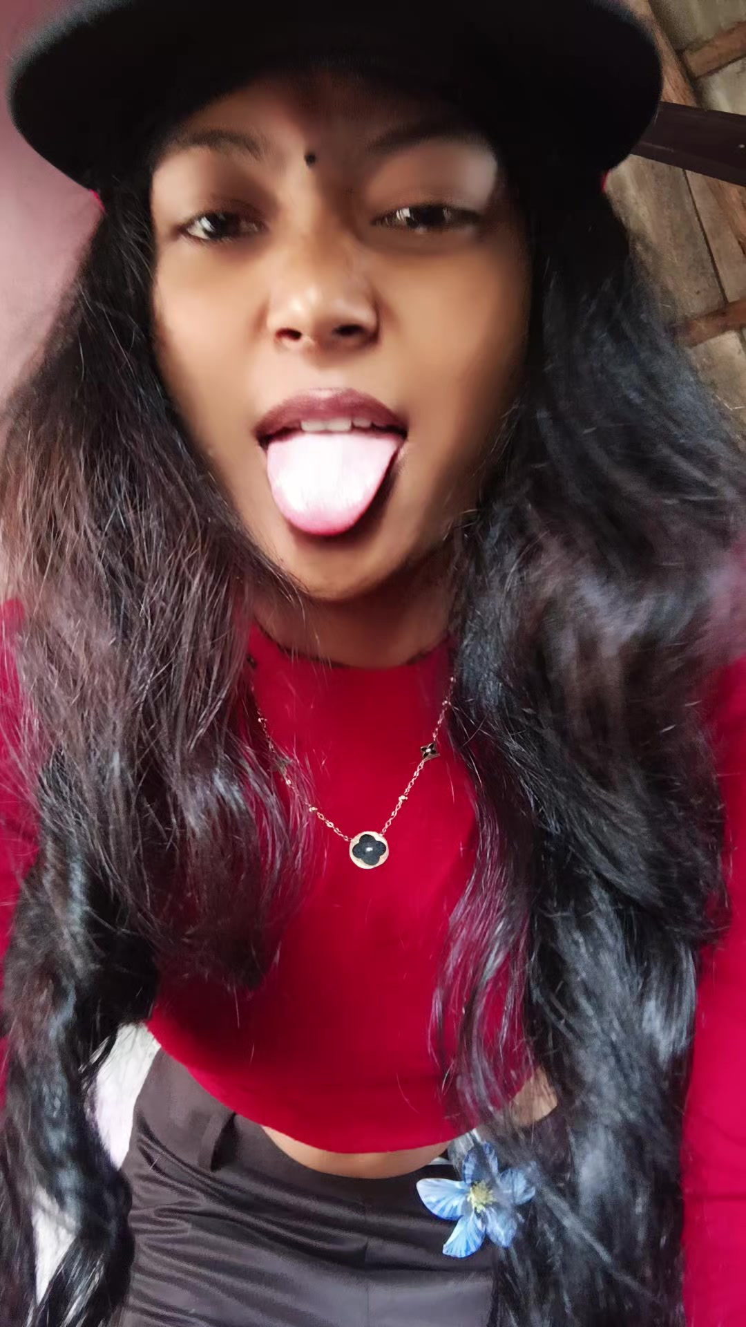 @anjuhenjan